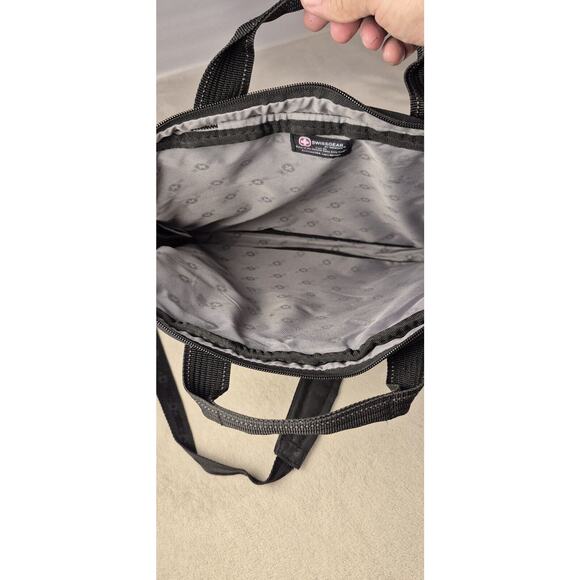Swiss Gear Wenger padded laptop bag briefcase shoulder strap 18" x 13" black - Picture 7 of 13